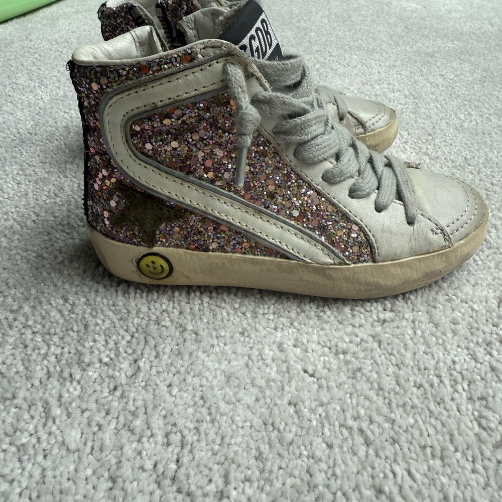 Authentic Kids Golden Goose Deluxe Brand GGDB High-Top Sneakers size 24/kids 7
